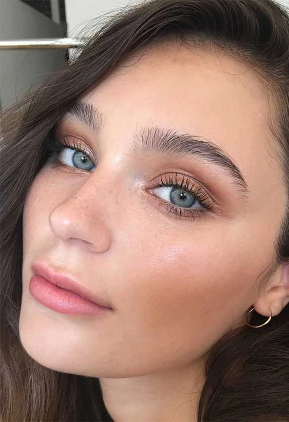 Daily makeup